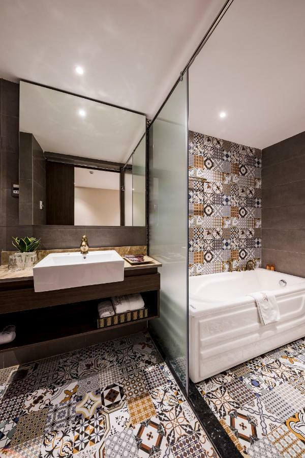 Sunflower Cbq Hotel Ho Chi Minh Zewnętrze zdjęcie